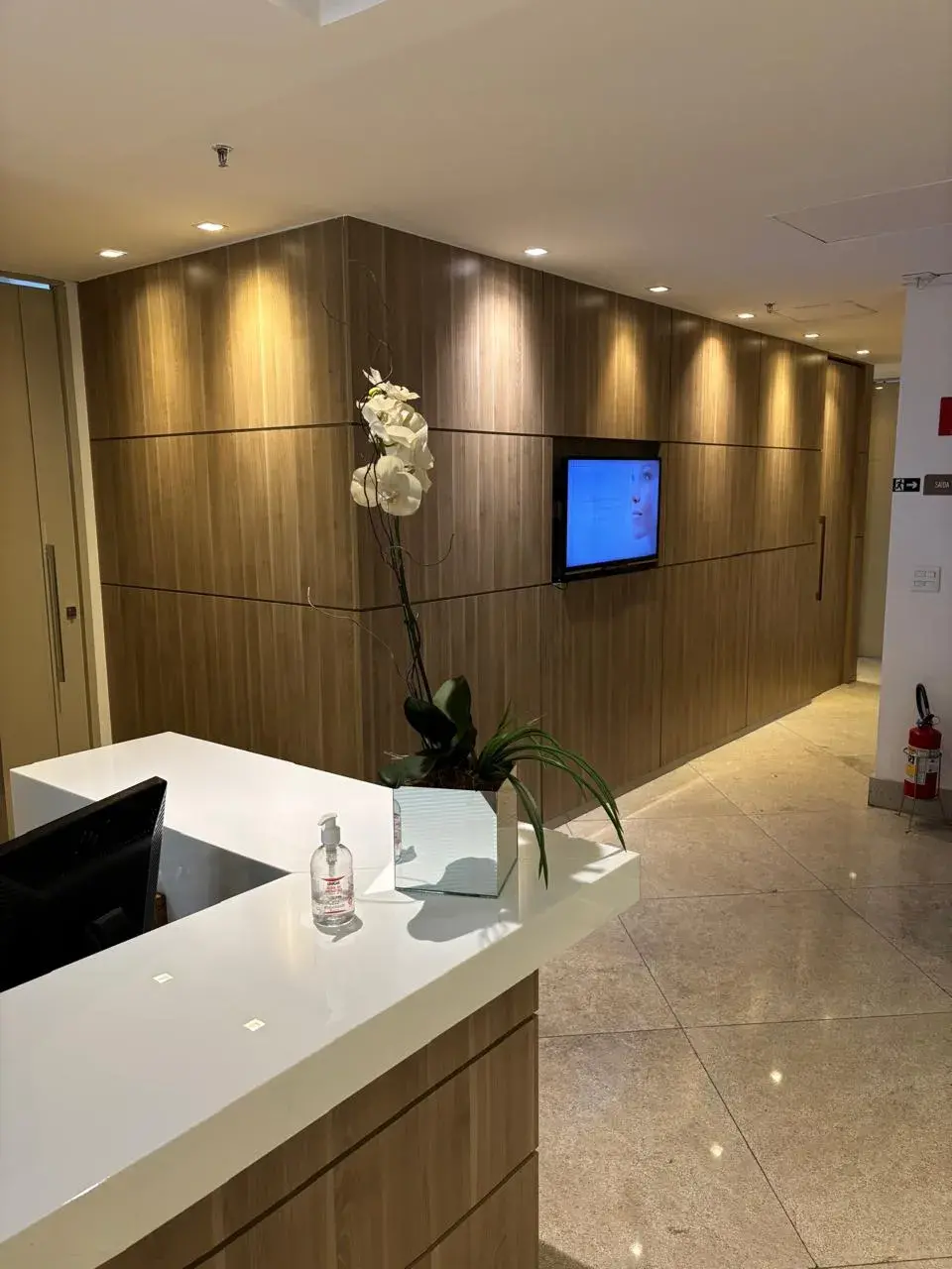 WhatsApp Image 2025-04-22 at 14.19.01_1b495818 1